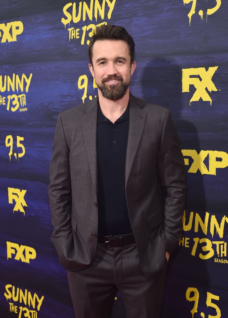 Dentro de el plan de los actores de cine aparece la idea de documentar su primer experiencia dentro del mundo del futbol a través de una serie de televisión.