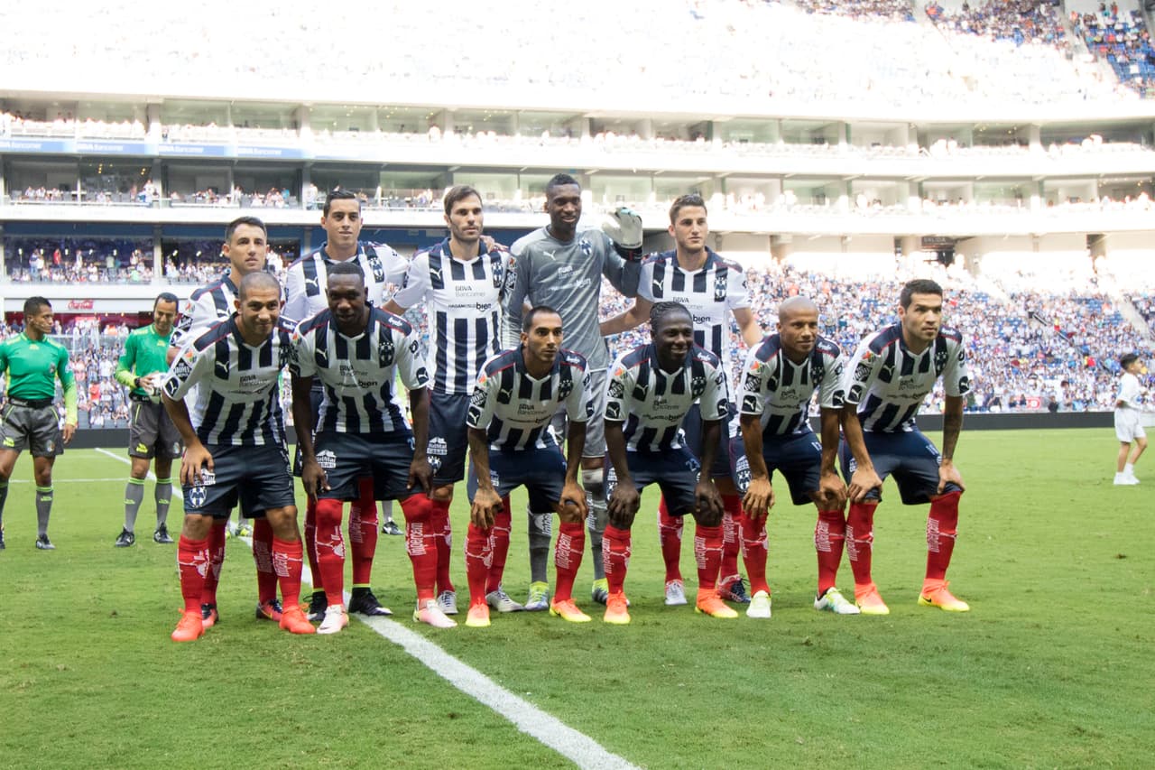 Monterrey, el único tricampeón que he tenido el torneo, regreso a esta competencia después de varios años de ausencia y buscará repetir ser protagonista. Por su parte el equipo de Pumas vuelve a esta competencia tras cinco años de no hacerlo, y se perfila como la escuadra mexicana que deja más dudas este año.