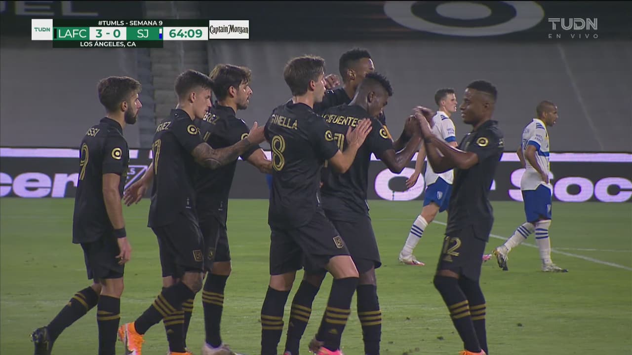 ¡Báilalo! José Cifuentes resuelve con potente derechazo para el 3-0 sobre los Earthquakes