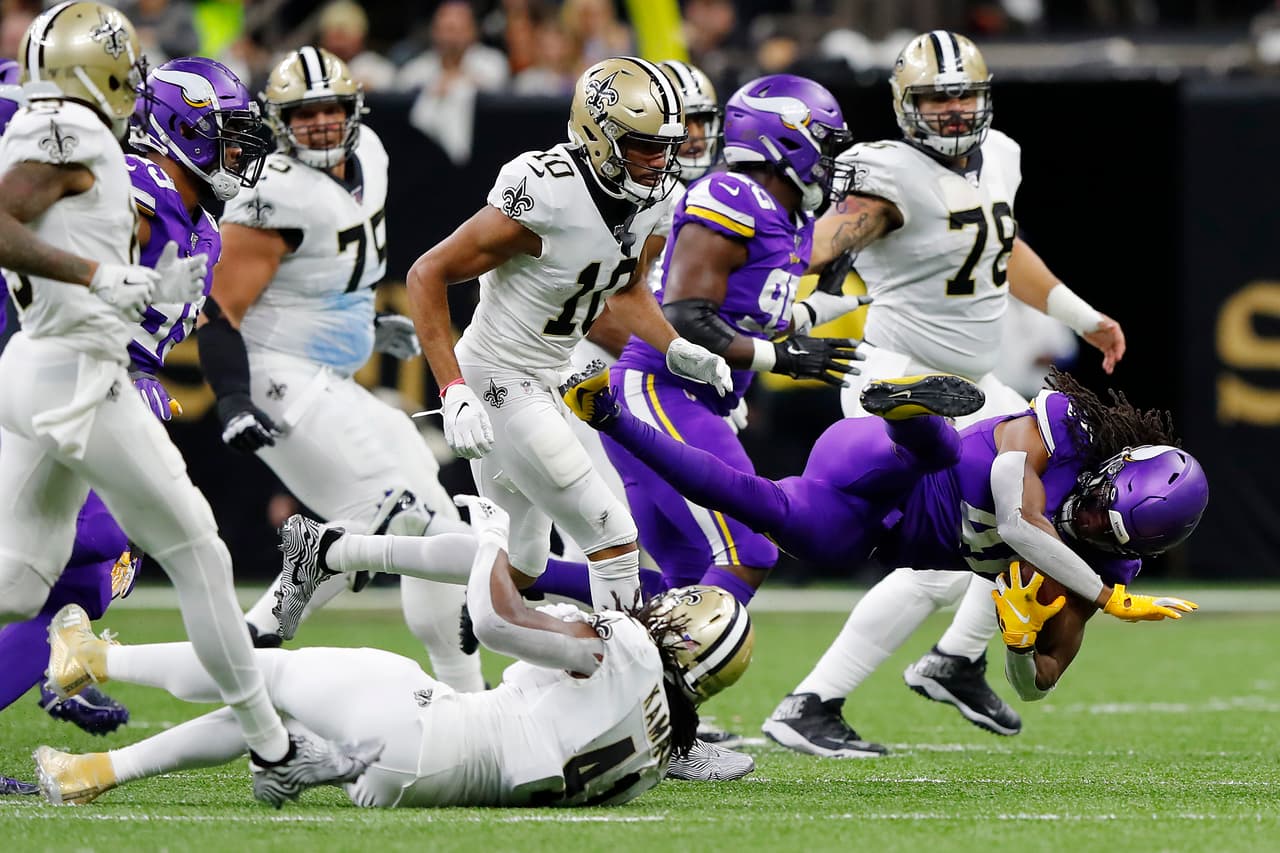 Minnesota saca el partido con una atrapada de Kyle Rudolph en tiempo extra y derrotan 26-20 a New Orleans Saints.