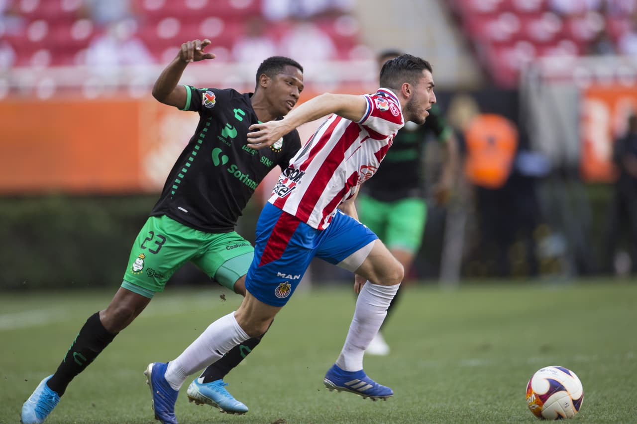 Chivas y Santos dividieron unidades en el encuentro de la Jornada 13