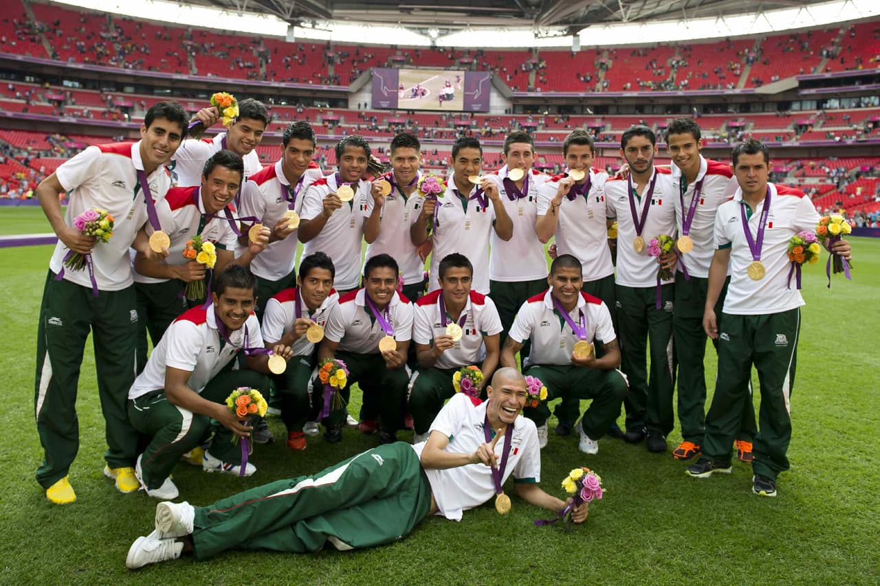 <b>Oro Olímpico</b>
<br>México ganó la medalla de oro en futbol durante los Juegos Olímpicoos de Londres 2012 donde vencieron a Brasil nuevamente en una Final.