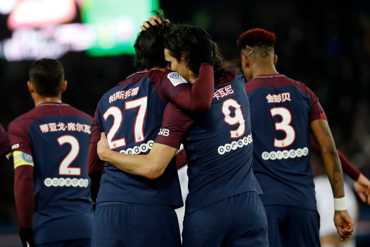 Julian Draxler, Neymar, Ángel Di María y Edinson Cavani –doblete– marcaron para el equipo de Unai Emery. Jean Aholou y Stéphane Bahoken anotaron para la visita.