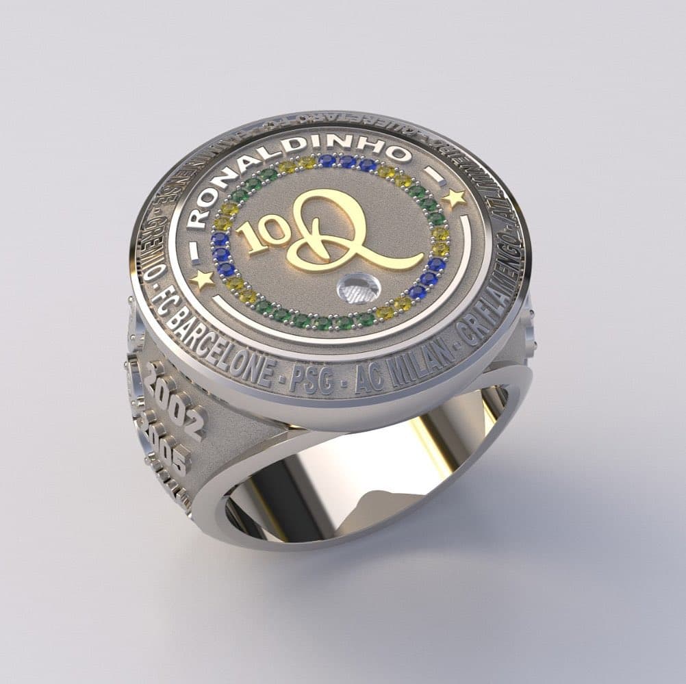 Los anillos personalizados de Neymar, Mbappé y Dinho | Estas son las tremendas joyas personalizadas dignas de la realiza del futbol mundial.