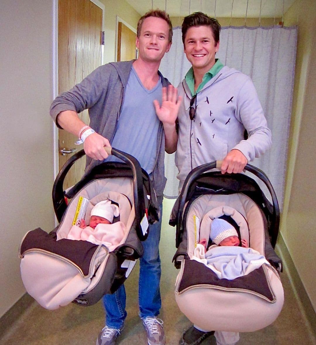 Neil Patrick Harris celebró con su pareja ser padre.