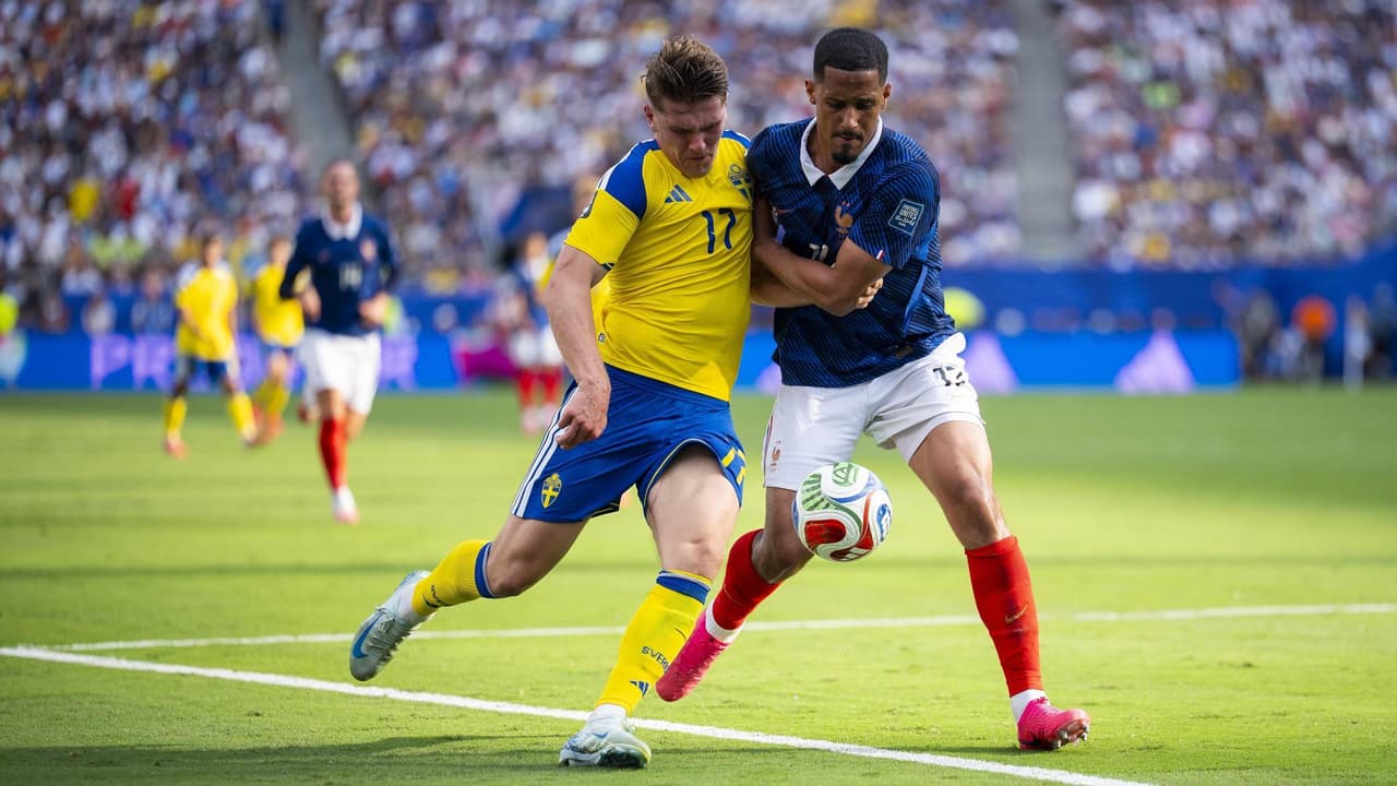 Gabriel Gudmundsson, jugador de Suecia, se quejó del arbitraje tras eliminación frente a Francia