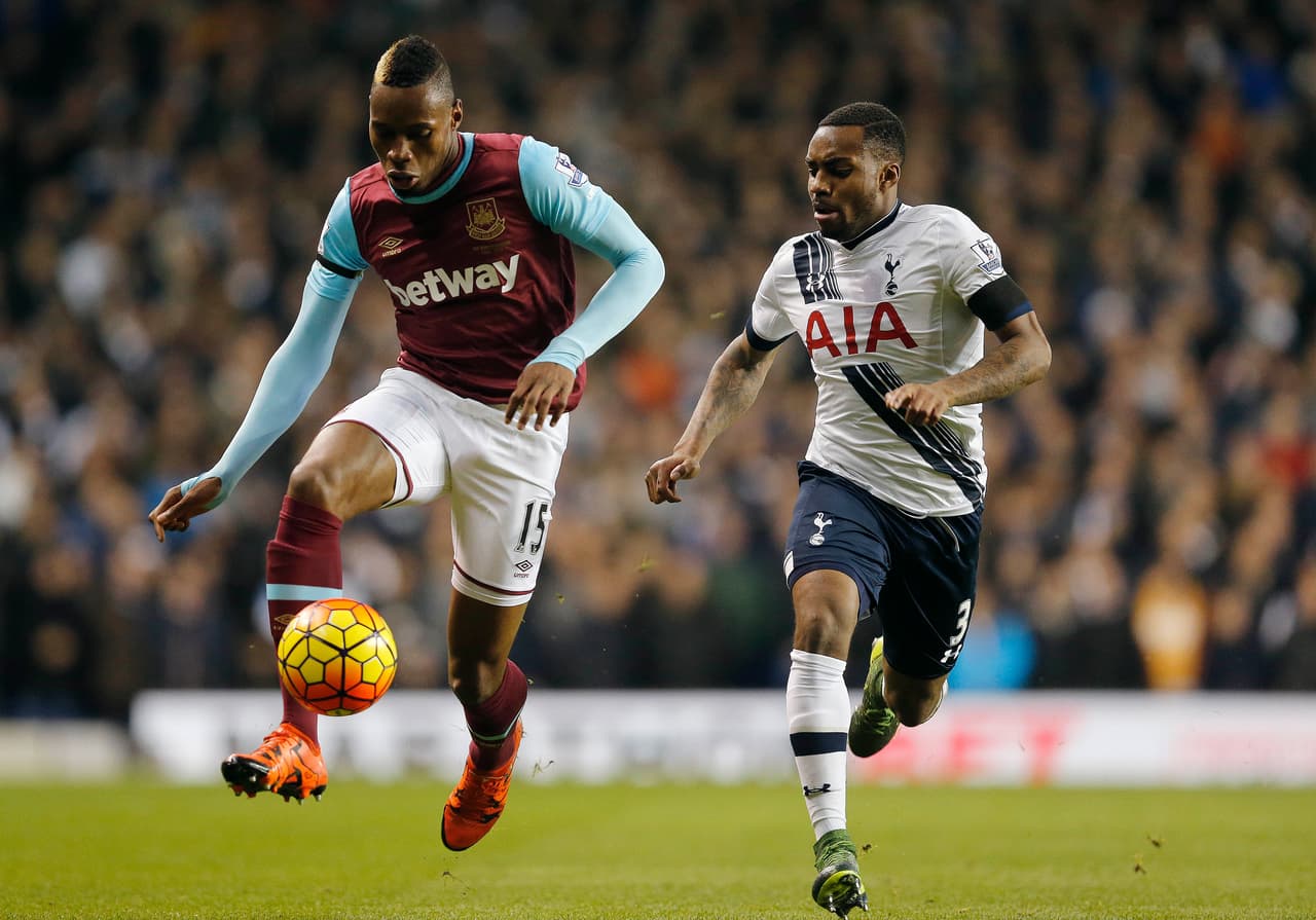 2014-2017: el senegalés Diafra Sakho se mantiene en el club luego de tres temporadas en las que lleva 20 goles en 54 partidos. Otro que competirá con Hernández.
