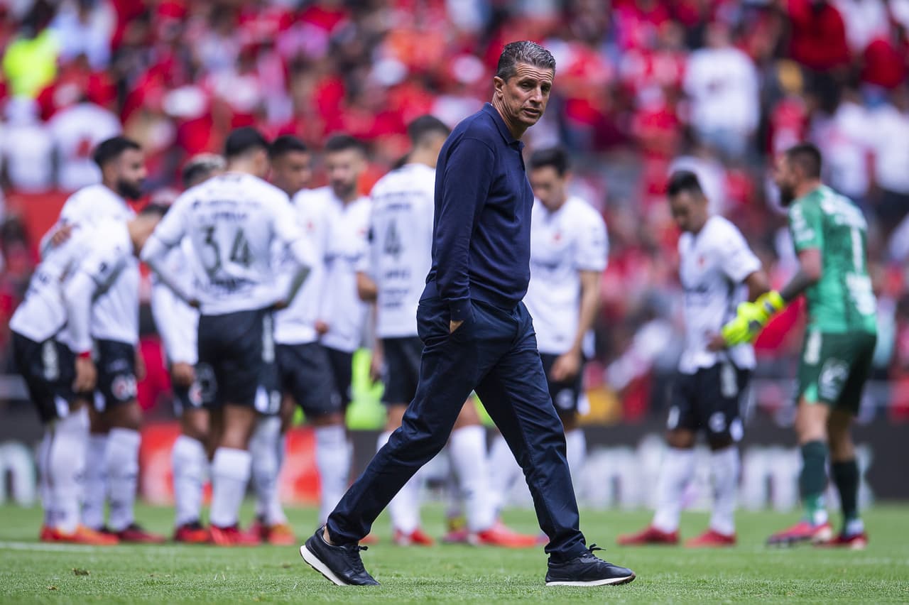 Toluca vino de atrás para vencer a los Xolos con goles de Carlos González, Jean Meneses y Camilo Sanvezzo.