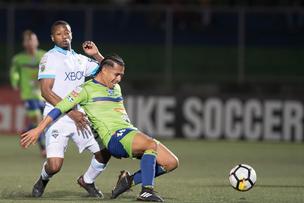 El empuje de los locales por medio de sus talentos, en especial el de Gerson Mayen, parecía insuficiente.