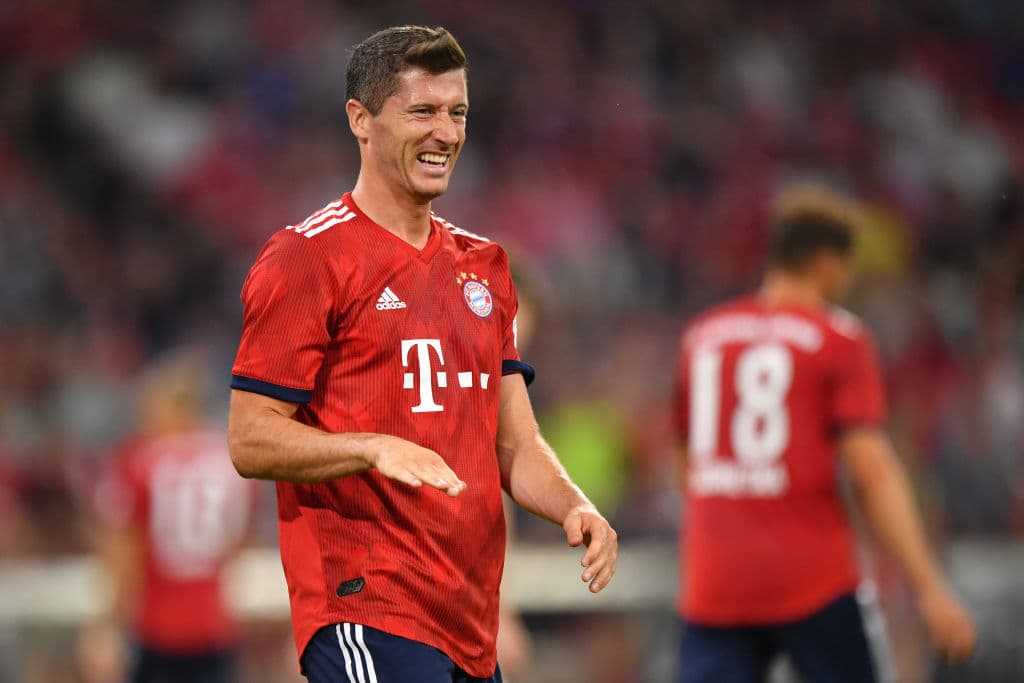 20) 
<b>Robert Lewandowski</b> (Polonia), Bayern Munich. El ariete polaco de 29 años de edad está tasado en 85 millones de euros, unos 98.2 millones de dólares.