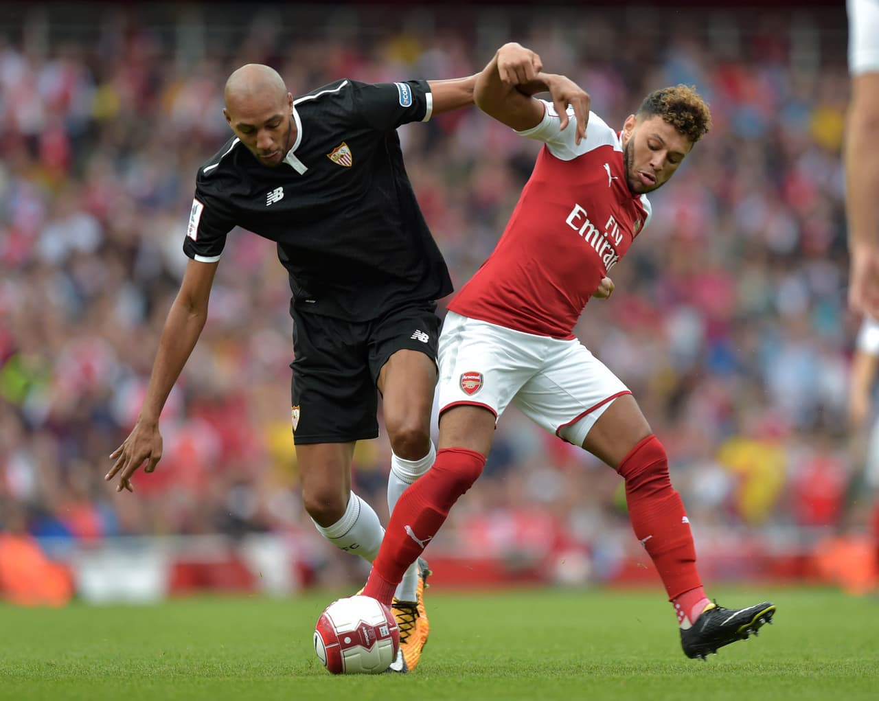 Los españoles se fueron en ventaja al minuto 49 con gol de Correa.