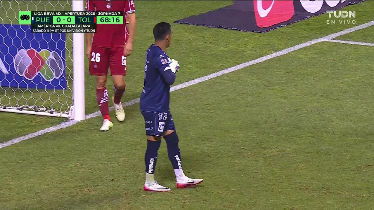 ¡GOL!  anota para Toluca. Paulinho