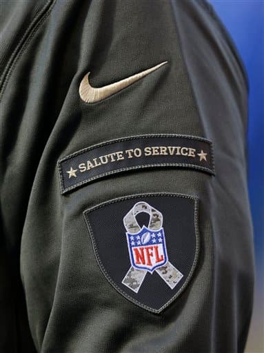 La NFL honró al Ejército de los Estados Unidos de América en la semana 9 de actividad en varios estadios, aquí las mejores imágenes.