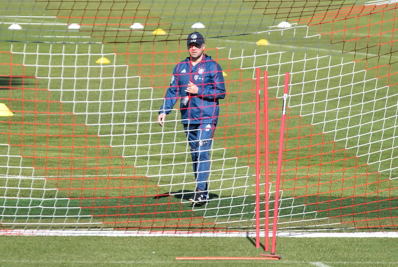 Los jugadores se integran poco a poco y de manera escalonada, evitando que todos se agruparan al mismo tiempo.