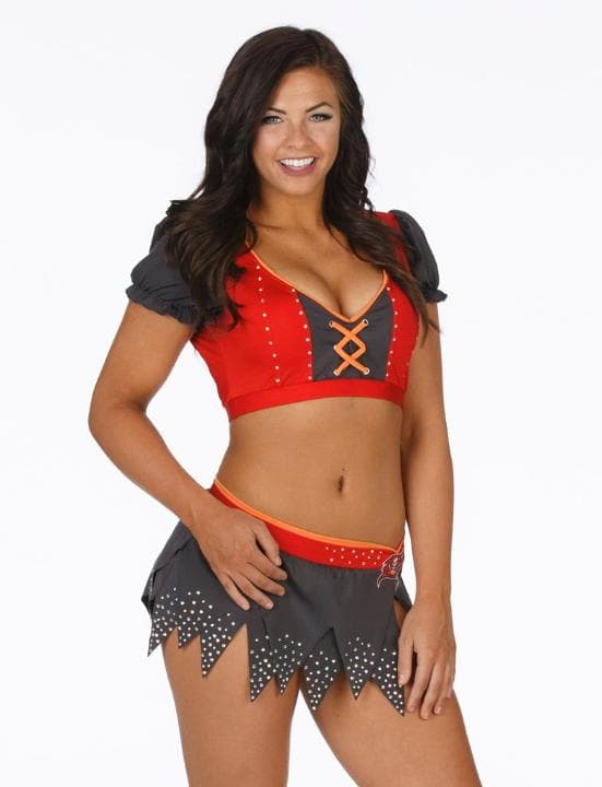 Este es el roster de bellezas que animarán a los Tampa Bay Buccaneers en el 2016. ¡Conócelas!