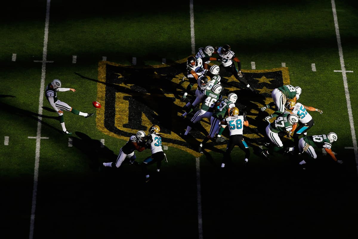 Quigley despejó nueve veces, colocando cinco detrás de la yarda 15 del oponente y convirtiendo todos sus cuatro puntos extras en el juego que los Jets ganaron 28-23 a los Jaguars.