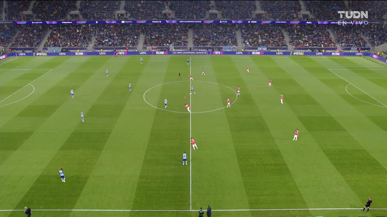 ¡Arranca el partido en Champions League! Milan busca su tercera victoria