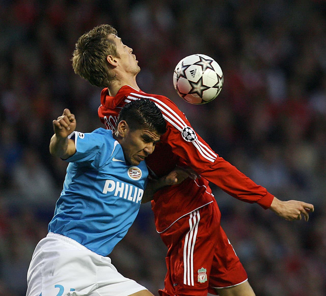 El defensa mexicano levantó el título en par de ocasiones: 2007 y 2008