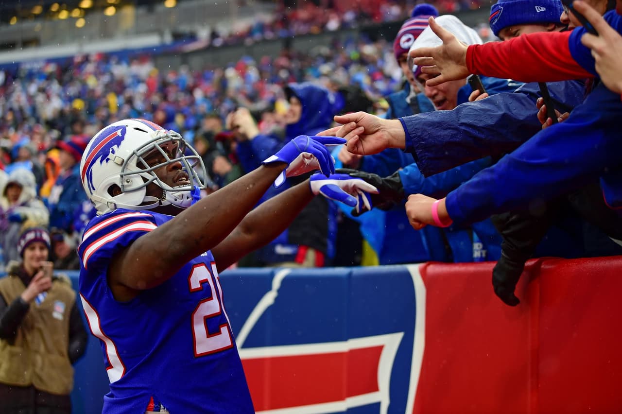 Frank Gore jugará su temporada 16 con los Jets