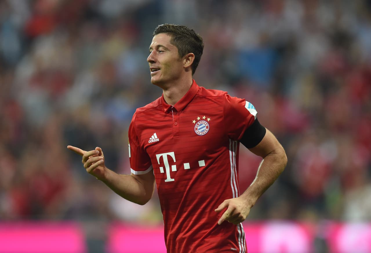 ROBERT LEWANDOWSKI: El polaco fue el hombre gol del Bayern Munich en la edición pasada de la Champions League, pero no pudo llevar a su equipo al título al quedarse en semifinales. Y ahora con su instinto goleador intentara llevar a Alemania la ‘orejona’.