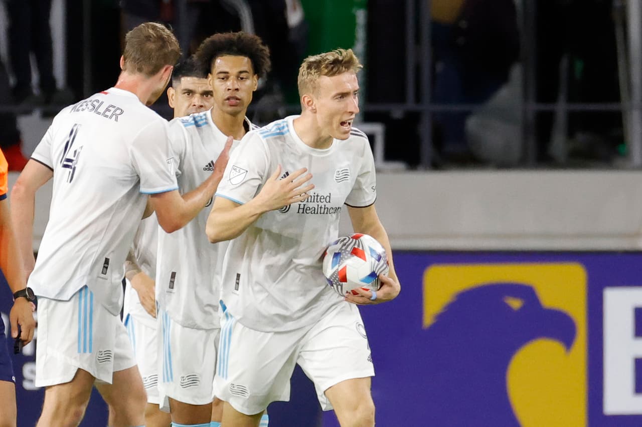 New England sigue buscando romper el récord de puntos en una temporada de MLS