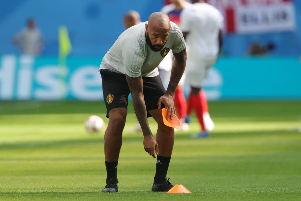 El francés Thierry Henry, asistente de Bélgica en Rusia 2018, suena para ser nuevo director técnico del Aston Villa en el fútbol inglés.