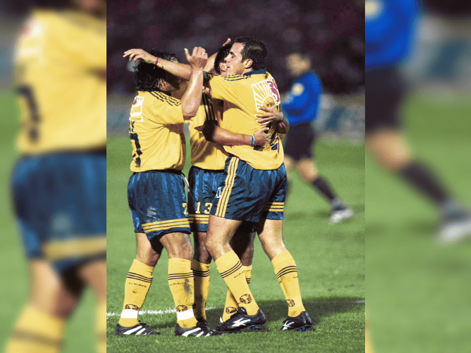 Y para rematar, Cuauhtémoc Blanco se llevó el partido, pues anotó el gol número ocho que cerró con esta goleada a los paraguayos y este fue el último partido de Carlos Hermosillo con su primer equipo.