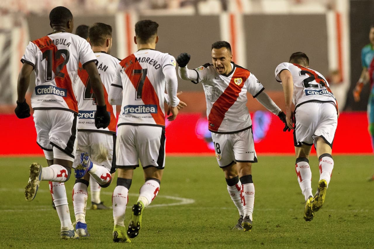Aunque también hubo un momento para festejar y darse aliento para tratar de ganar el partido con un hombre extra y con los minutos que restaban.