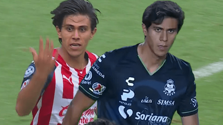 JJ Macías rompe su larga sequía en derrota de Santos ante Pachuca