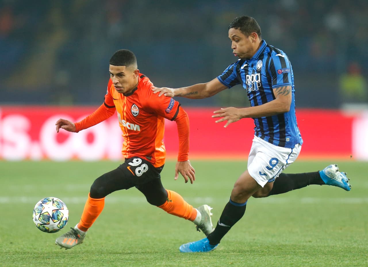 Con goles de Timothy Castagne, Mario Pasali´c y Robin Grosens, Atalanta golea y se mete a los Octavos de Final de la UEFA Champions League.