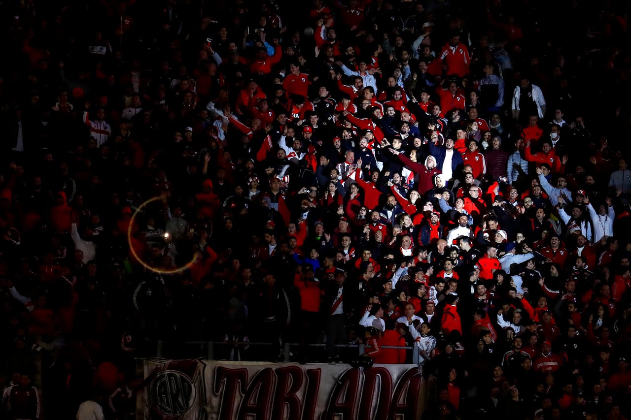 Aficionados y jugadores se alistan para el duelo de semifinales por la Copa Libertadores.