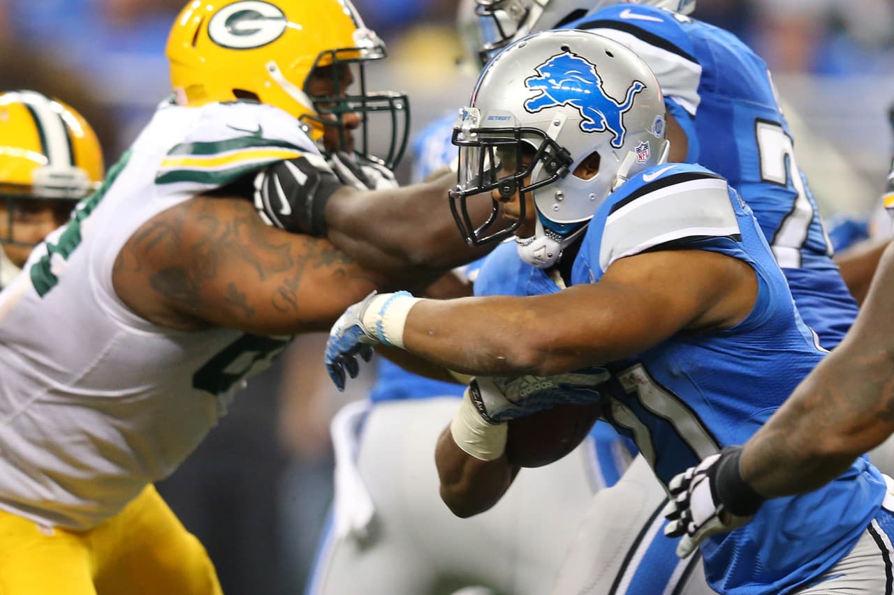 Los Green Bay Packers vencieron milagrosamente 27 - 23 a los Detroit Lions con pase "Ave María" de Aaron Rodgers a Richard Rodgers.