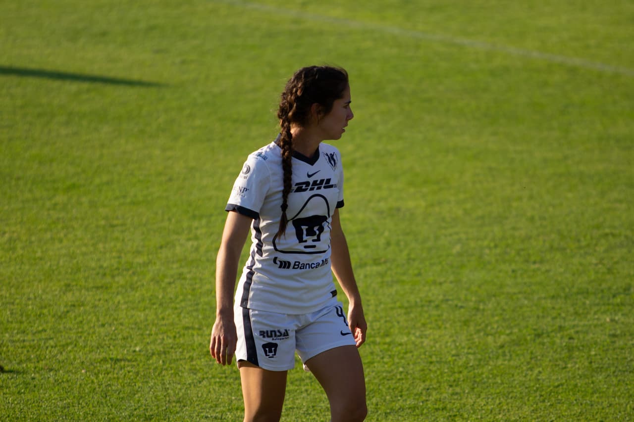 Pumas y Rayadas empatan en la ida de los Cuartos de Final | Las universitarias marcaron el 1-1 en los últimos minutos del juego en Cantera.