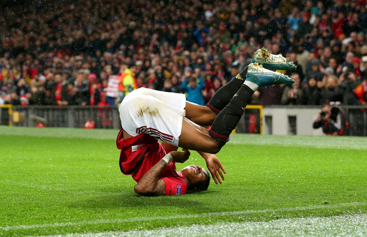 Los Red Devils ganan tranquilamente en Old Trafford con tres goles a cero al Partizan y pasan a la siguiente ronda de la Europa League.