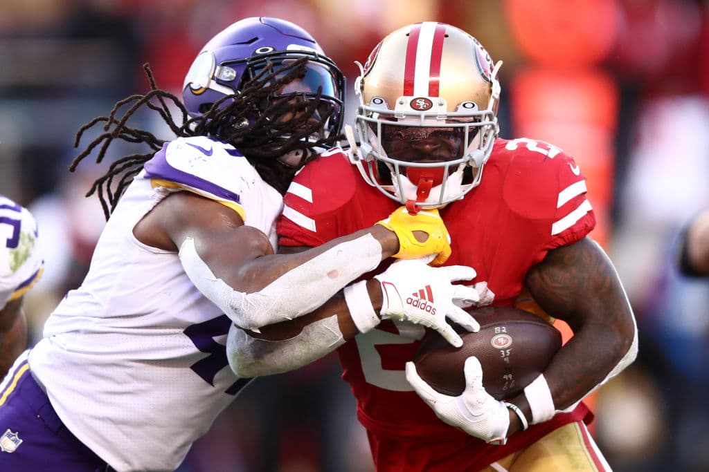 San Francisco se impone 27-10 a los Minnesota Vikings en el Levi's Stadium.