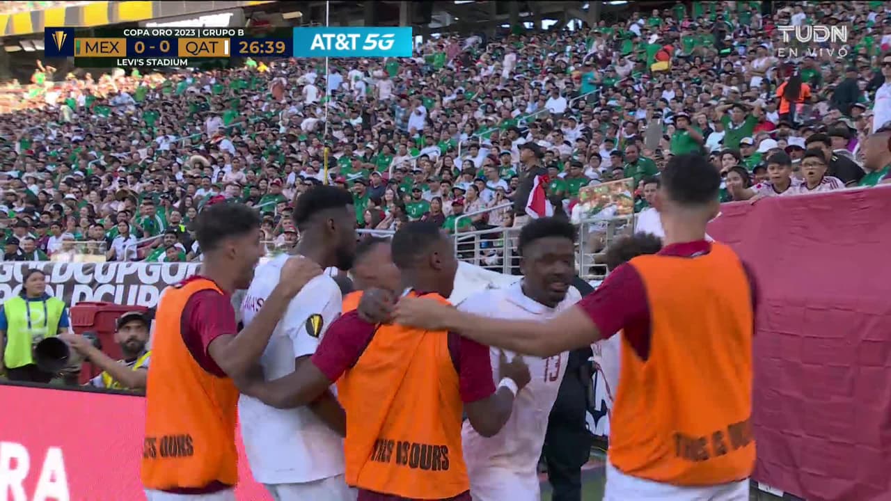 ¡GOL!  anota para Catar. Hazem Shehata