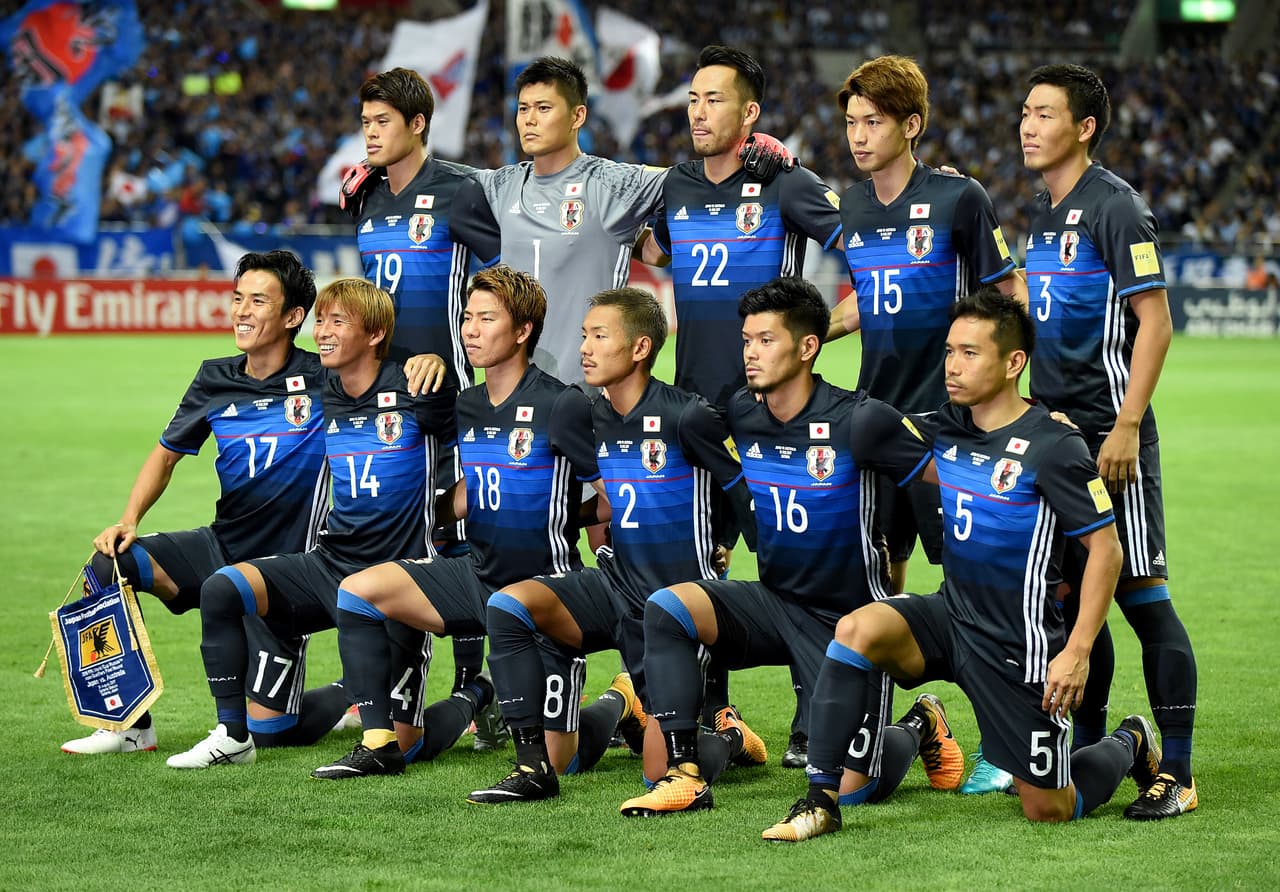 Este fue el once que usó Japón: Kawashima; Yoshida, Sagai, Shoji, Nagamoto; Hasebe, Inui, Yamaguchi, Idehuchi; Osako, Asana. 
<b>Keisuke Honda, de Pachuca, lo vio todo desde el banco de suplentes.</b>