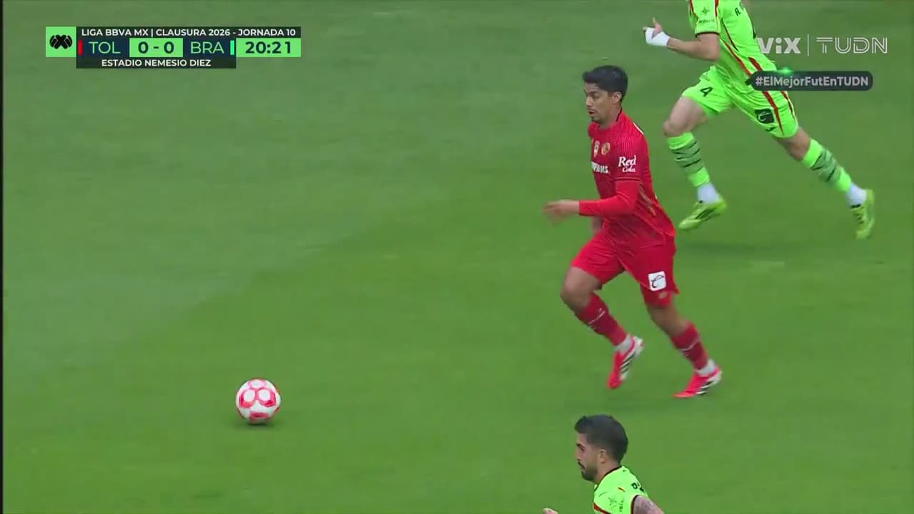 ¿Es Cafú o Barbosa? Tremendo sombrerito del lateral