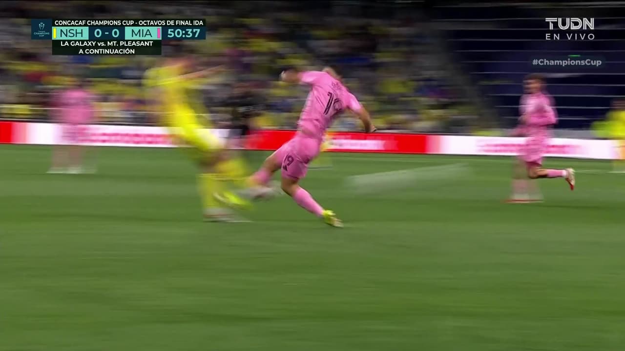 ¿No tenía que ser expulsado Berte? Se salva el mexicano