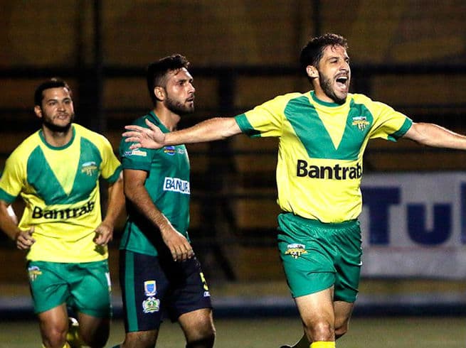 Petapa, protagonista en Guatemala al golear por 6-0 al Guastatoya