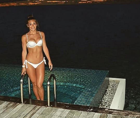 Majo es una bella argentina que siempre se ha declarado fan de Boca Juniors y que enamoró al ex jugador de River Plate, Lucas Ocampos, quien ahora milita en el Marsella.