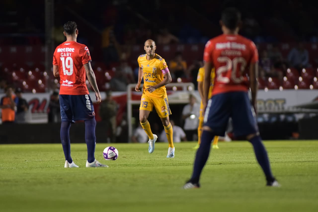 Veracruz protestó a principio del encuentro ferente a Tigres por la falta de pago a los jugadores.