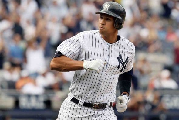 En esta ocasión, uno de los ídolos en los Yankees, Alex Rodríguez, con todo y su popularidad y categoría, estará esperando turno desde el dugout.