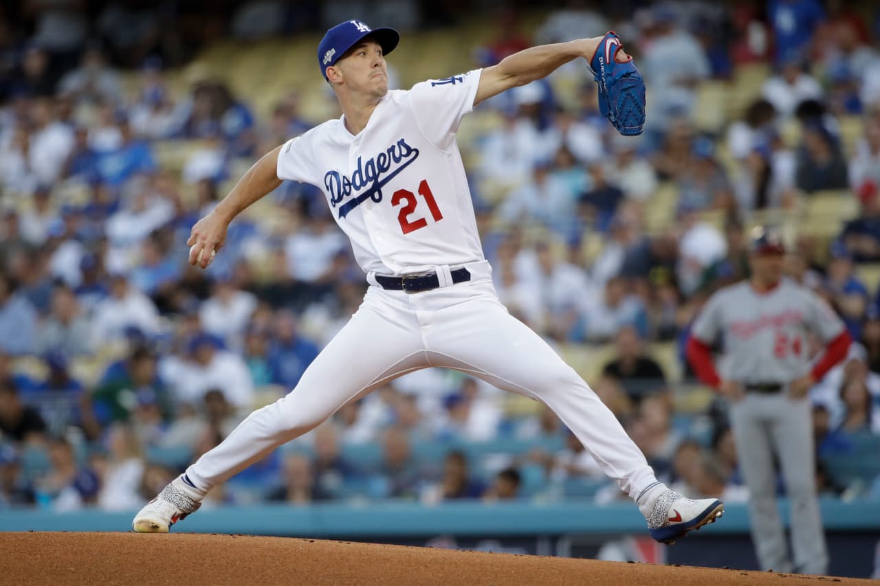 Los Dodgers se llevan el juego 1 de la Serie Divisional de la Liga Nacional 6-0 sobre los Nationals con un brillante pitcheo de Walker Buehler y una gran ofensiva liderada por Max Muncy.