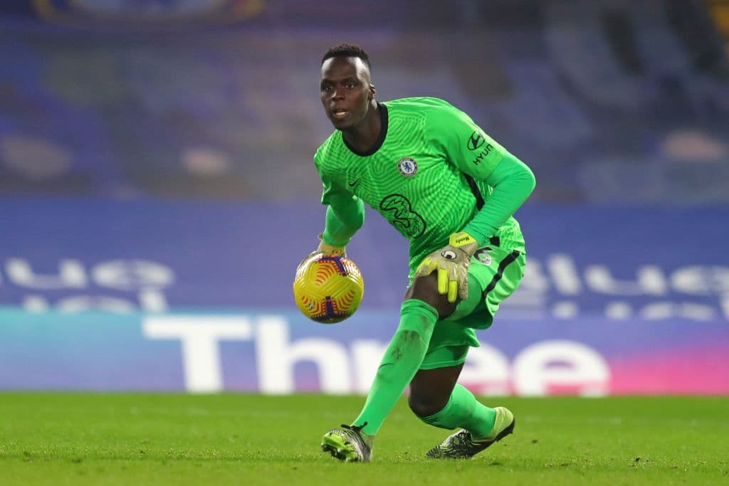 Chelsea y Aston Villa reparten puntos, pues el partido que se disputó en Londres quedó empatado 1-1. Oliver Giroud abrió el marcador al minuto 34 para los 'Blues', pero al minuto 50, Anward El Ghazi marcó el gol que igualaría el marcador, durante la jornada 16 de la Premier League.