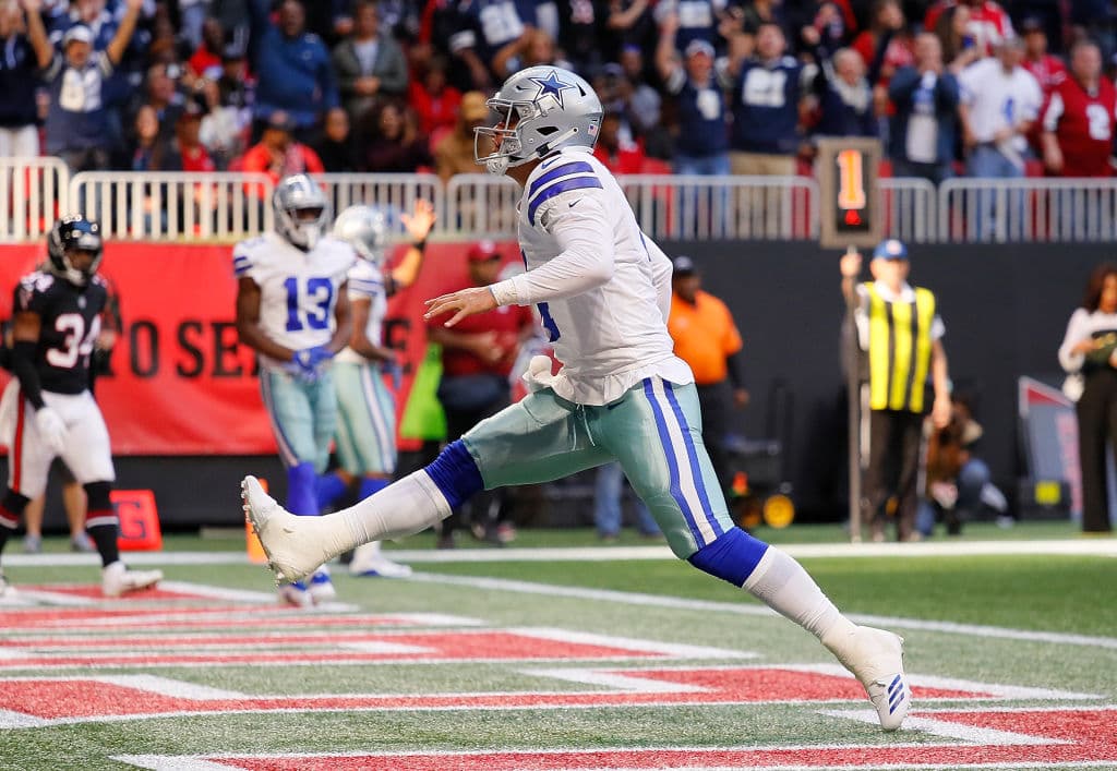 <b>16) Dallas Cowboys (5-5)</b>. La afición de los Cowboys no solo rogaba, estaba desesperada por una victoria y el domingo en Atlanta, por fin los complacieron. El problema es que ilusionan en vano.