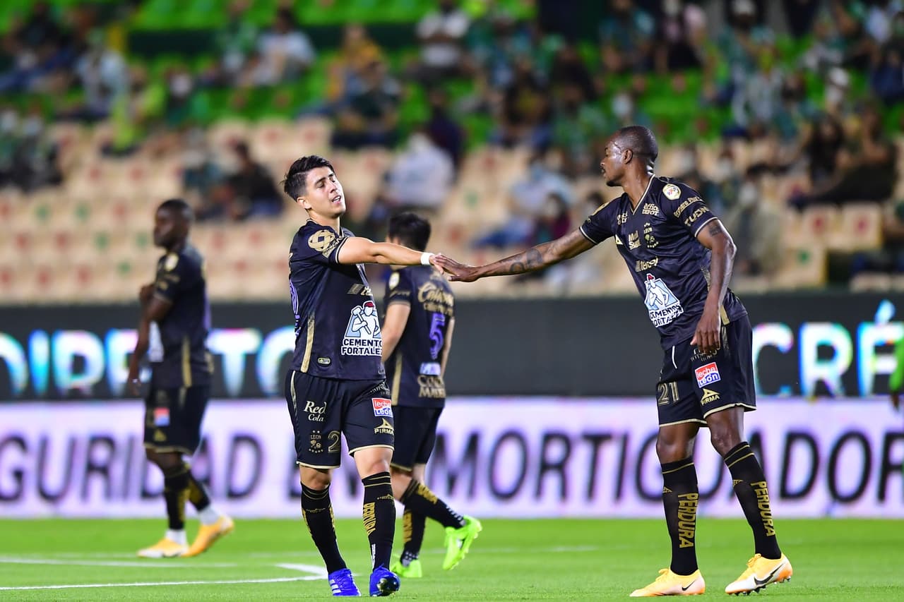 Con goles de Joel Campbell, Santiago Colombatto y Ángel Mena, León consigue un urgido triunfo 3-1 sobre Necaxa y se acerca a los puestos de liguilla. Necaxa es el peo equipo del torneo con 7 unidades.