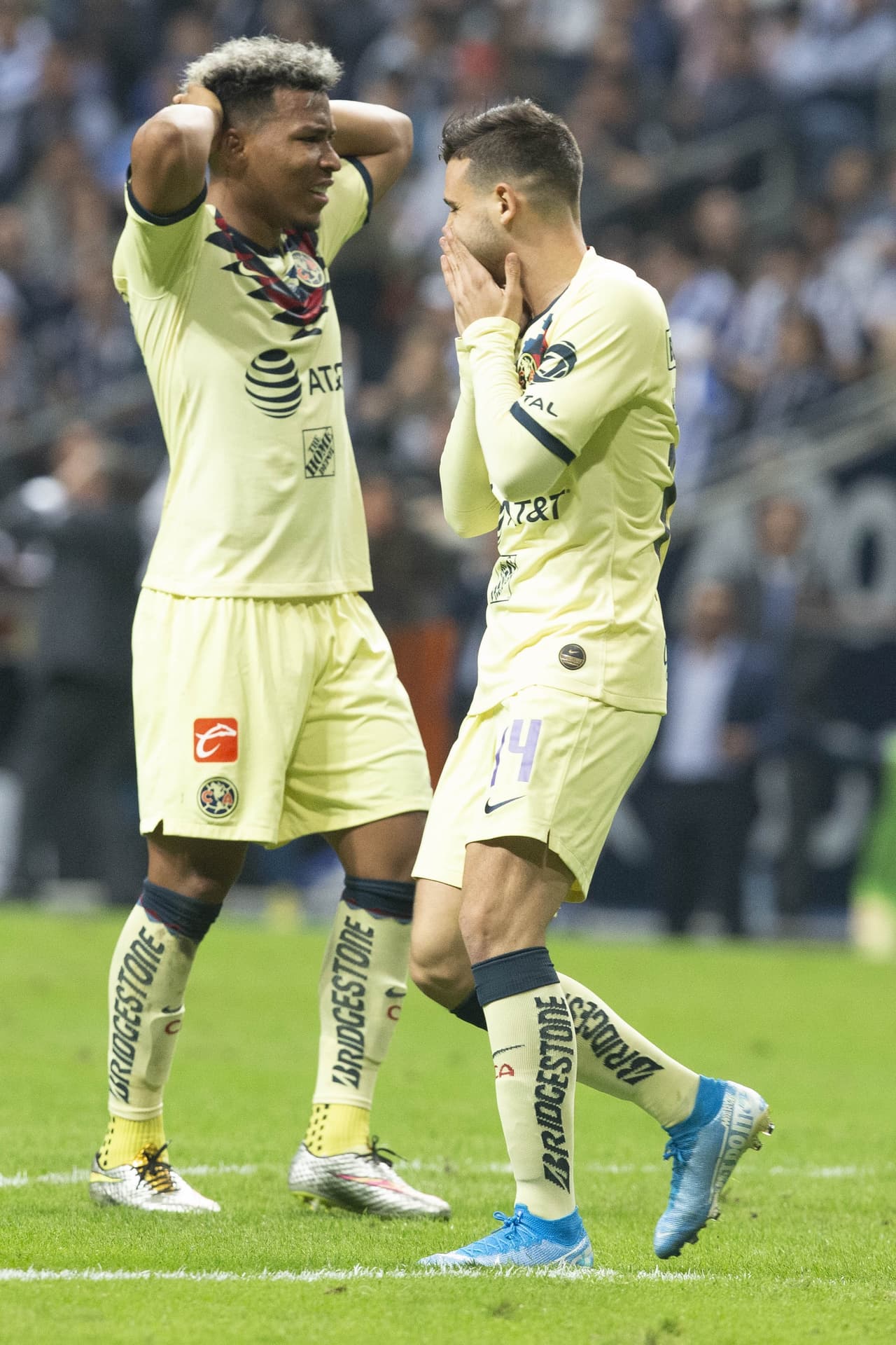 Comisión Disciplinaria multa a jugadores de América