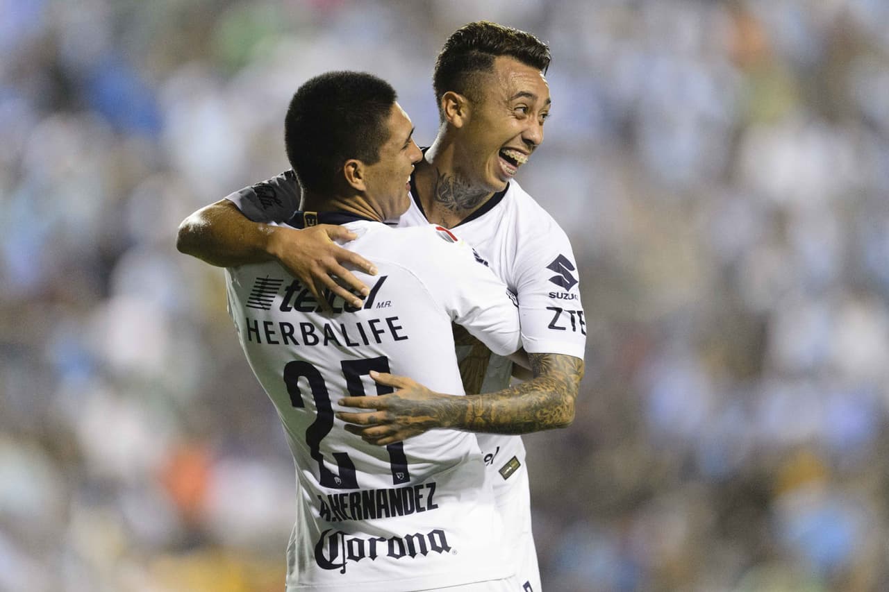 Los Rojinegros apenas suman un punto, fruto de un empate sin goles ante Querétaro y vienen de ser goleados 3-0 por el América, así que Pumas sueña con la victoria en el Jalisco, para despedazar de una vez por todas con parte de la
<i>Maldición Tapatía</i>.