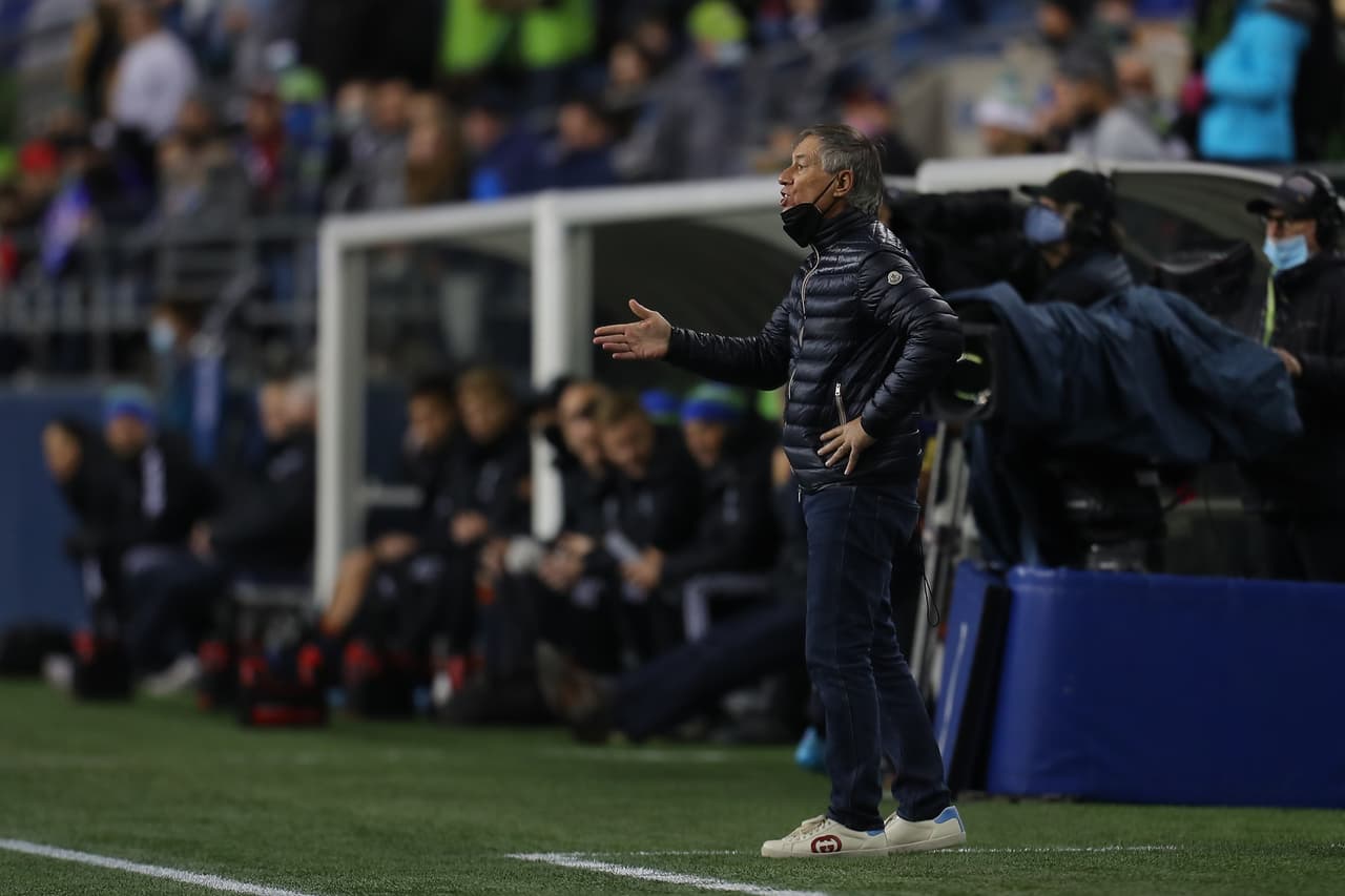 Ariel Holan confía en dar la vuelta con León ante Seattle